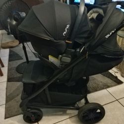 Very Gentle Used Nuna Stroller Set