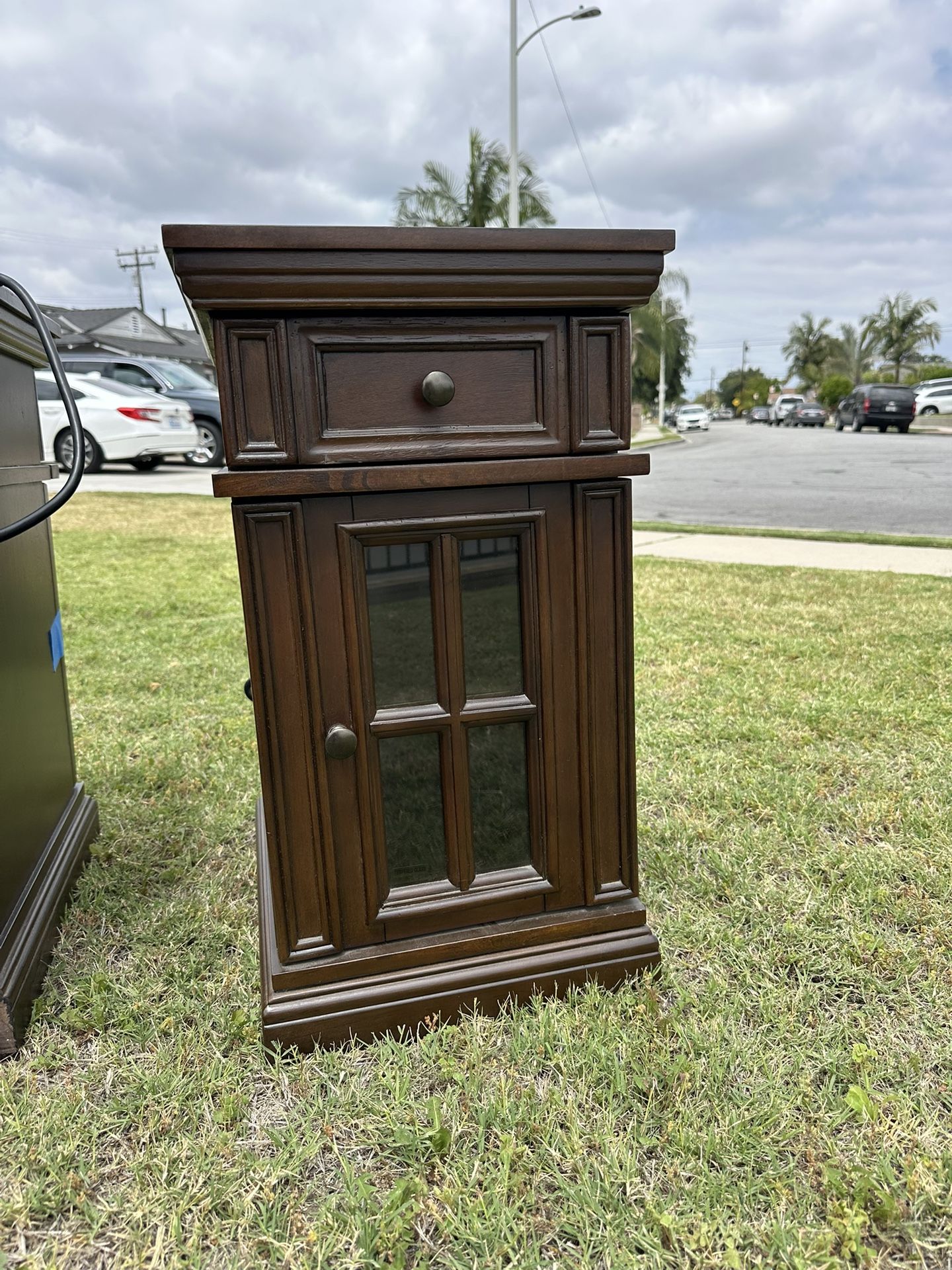 Set Of 2 End Tables