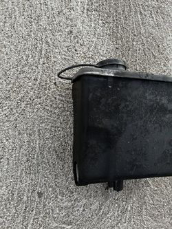 Gen 2 Econoline Wiper Reservoir