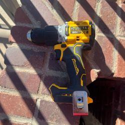 Dewalt XR 16GA Finishing Nailer