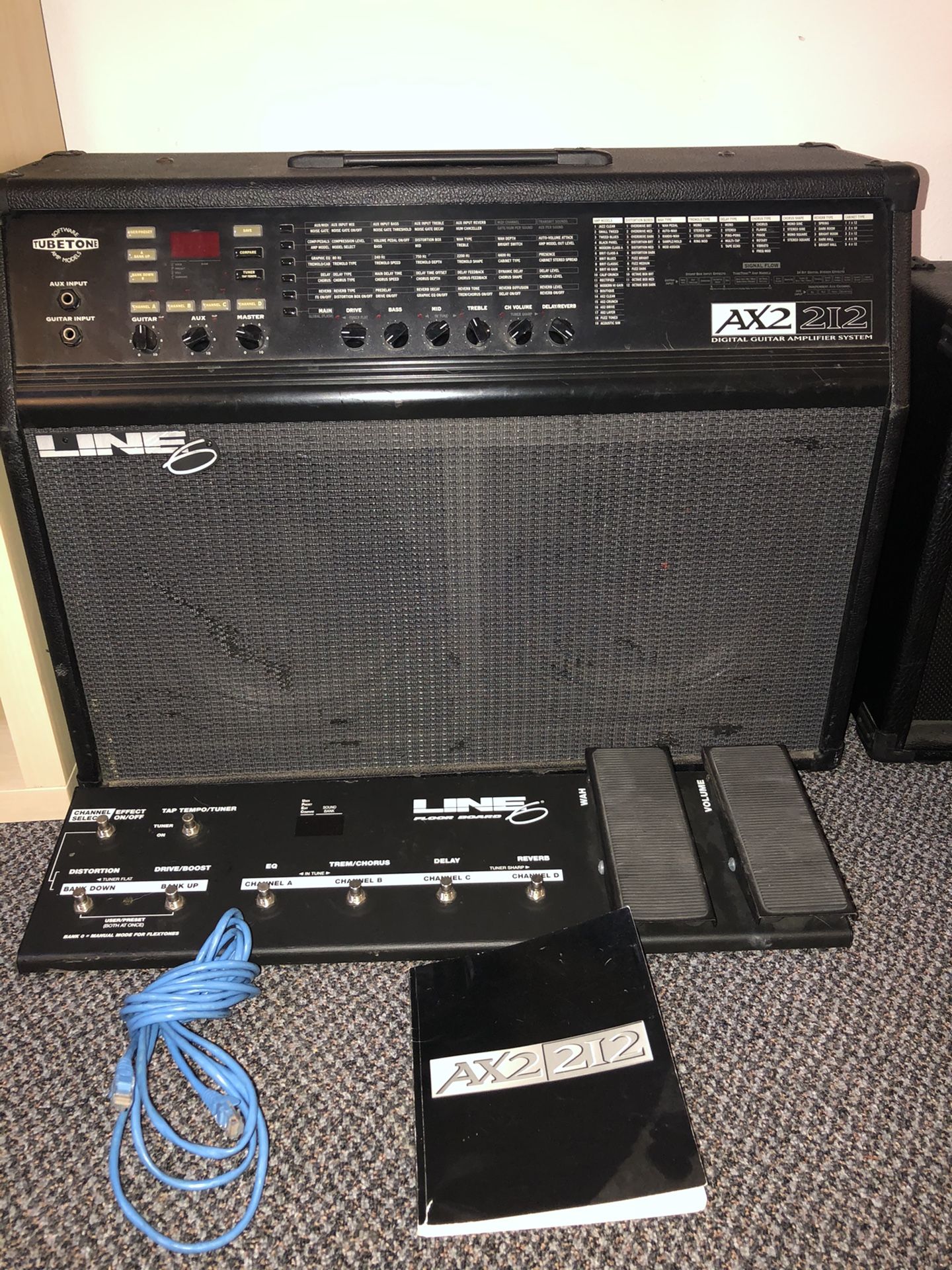 Line 6 AX2 212 modeling guitar amp