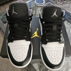 Still New Authentic Mens Jordans 