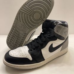 Nike Air Jordan 1 Retro High OG Barons Size 13 Grey Black 555088-104