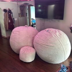 LOVESAC