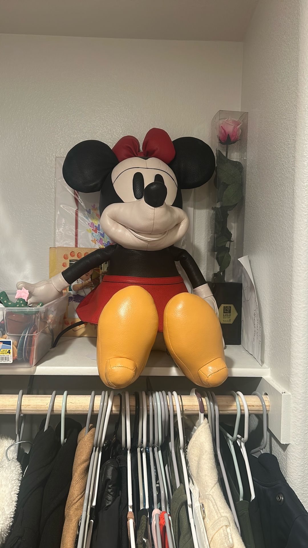 🎀 Authentic Coach x Disney Minnie Mouse Leather Collectible - Rare Find! 🎀