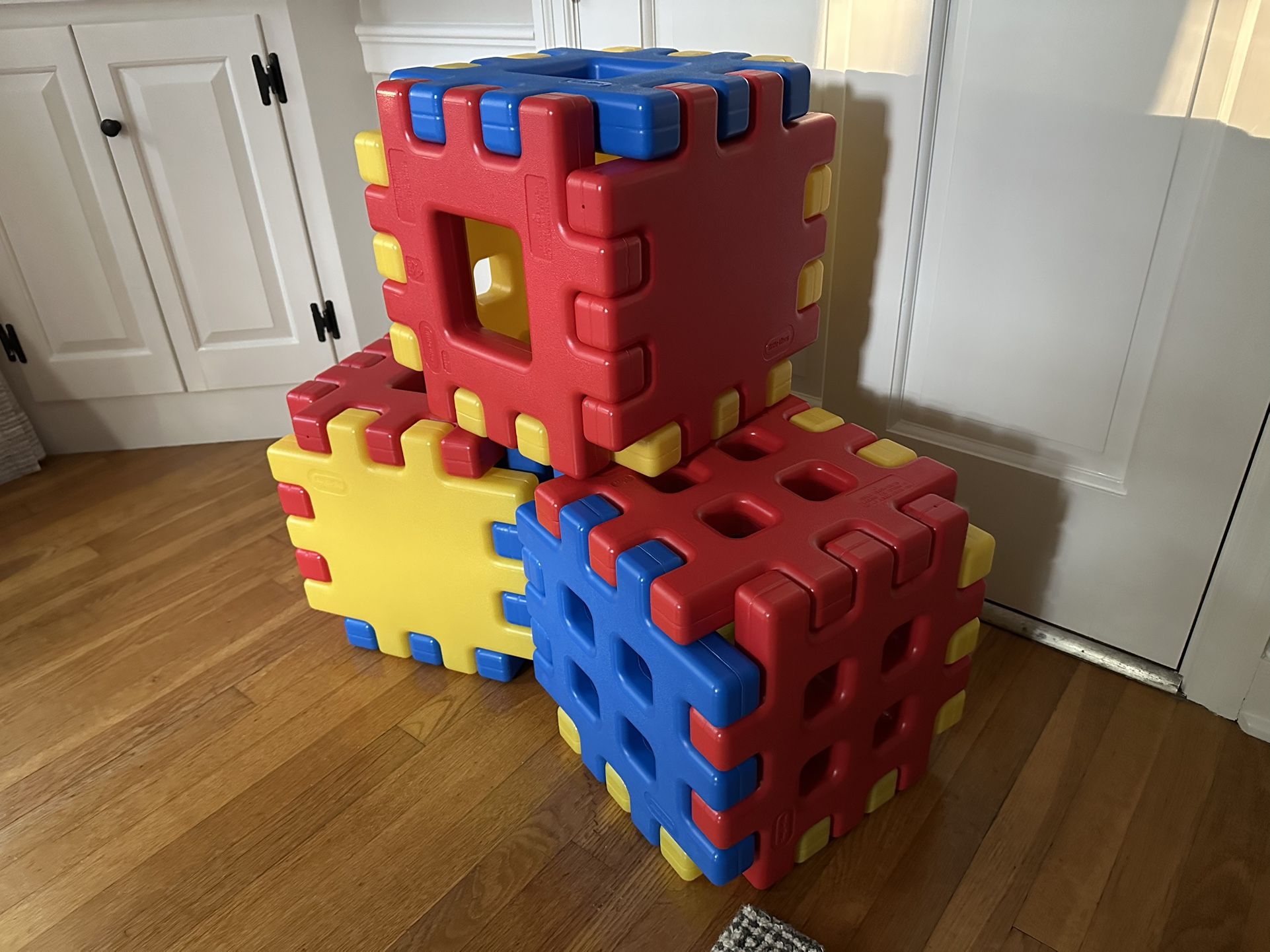 Vintage Set Of 18 Little Tikes 14"x14" Big Waffle Blocks Building