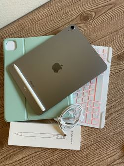 Apple iPad Air 11” M2 chip 128GB (2024 model / Gray) with keyboard and Pencil (100% battery) 