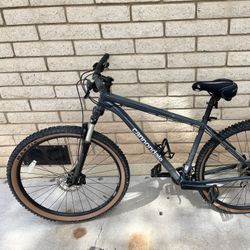 Cannondale Six Large Tubeless Mountain Bike