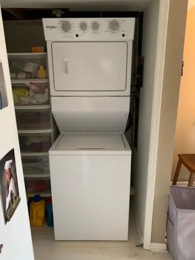 WHIRLPOOL STACKED ELECTRIC WASHER & DRYER