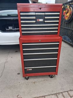 Craftsman Two-Piece Rolling Tool Chest