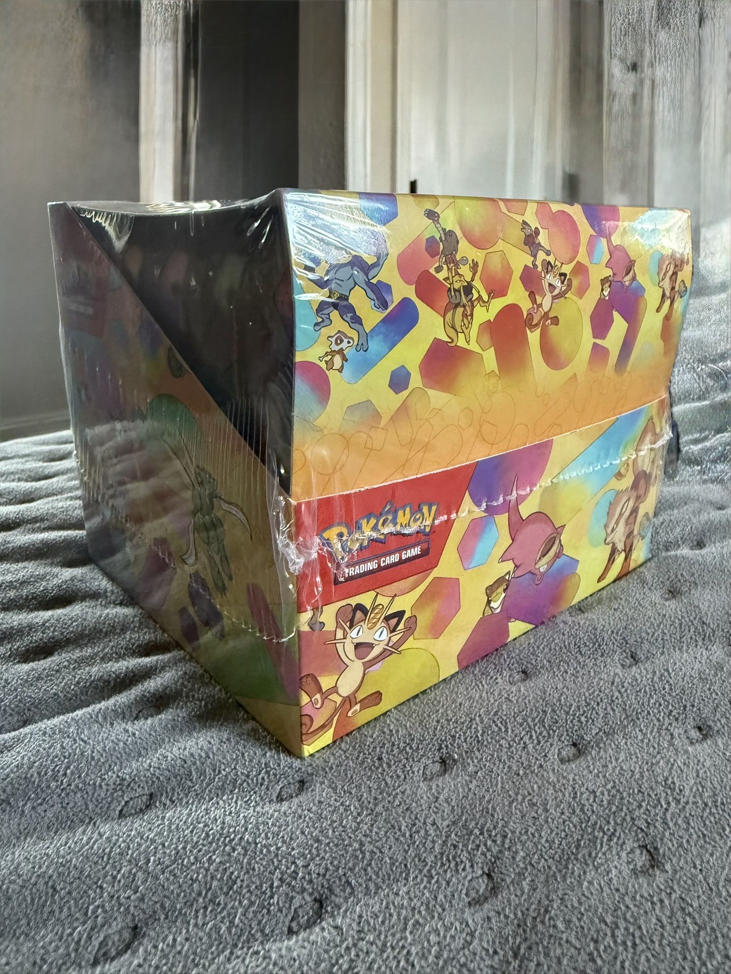 Pokémon 151 Mini Tins Sealed Display