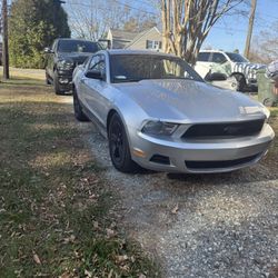 2012 Ford Mustang