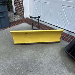 John Deere Push Blade / Snow Plow For 325 Series