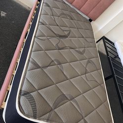 Twin Mattress 9 Inch