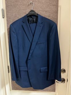 Men’s Warehouse suits