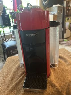 Nespresso, Virtual Coffee And Espresso Machine By DeLonghi Shiny Red