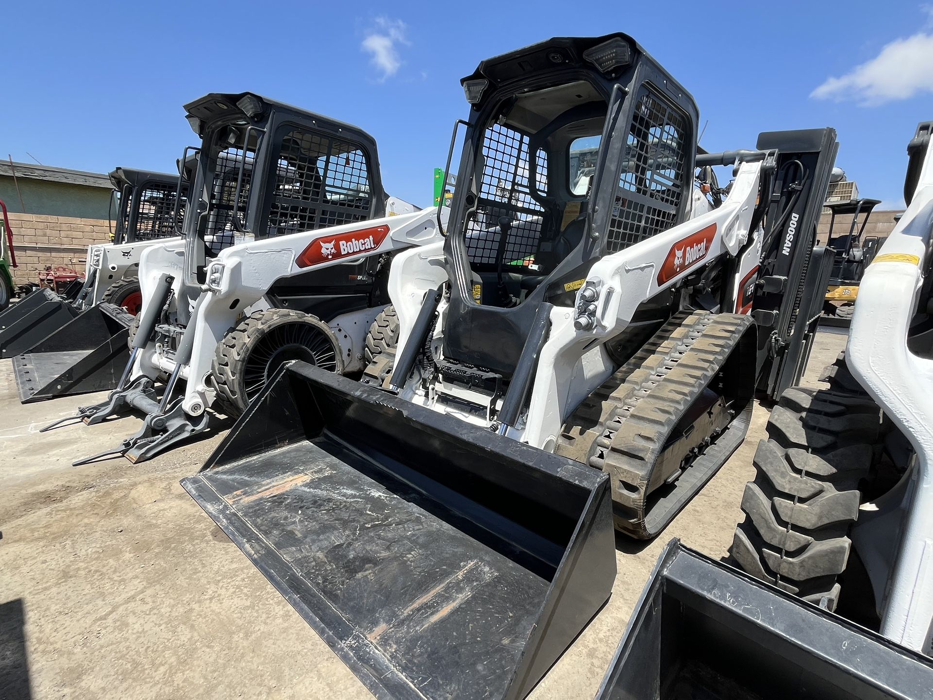 2021 Bobcat T64