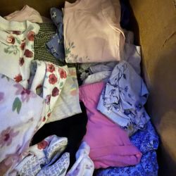 Free 3T - 4T Girls Clothes 