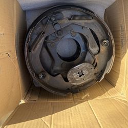 (4) 3500lb Trailer Axle. Used Brake Assemblies $100 For All 4 