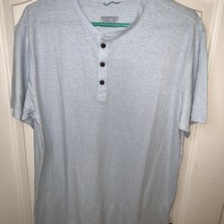 Men’s Patagonia Henley T-Shirt!!