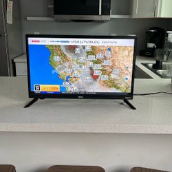 Roku TV 24”