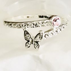 Adorable ✨💕💍🦋BUTTERFLY Ring🦋💍💕✨  