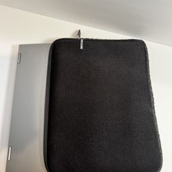 Incase Laptop Sleeve