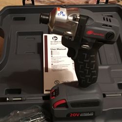 INGERSOLL RAND CORDLESS IMPACT DRIVER KIT 