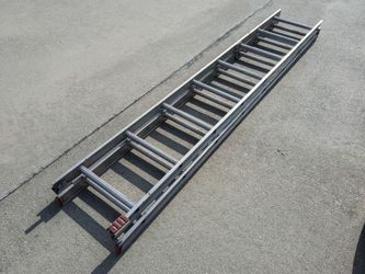 Extension Ladder 18ft