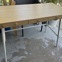 Ikea Lillasen Desk