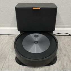 Roomba j7 plus
