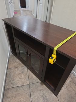 TV Stand - Entertainment Center