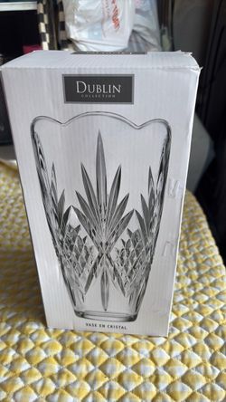 Dublin Collection Crystal Vase