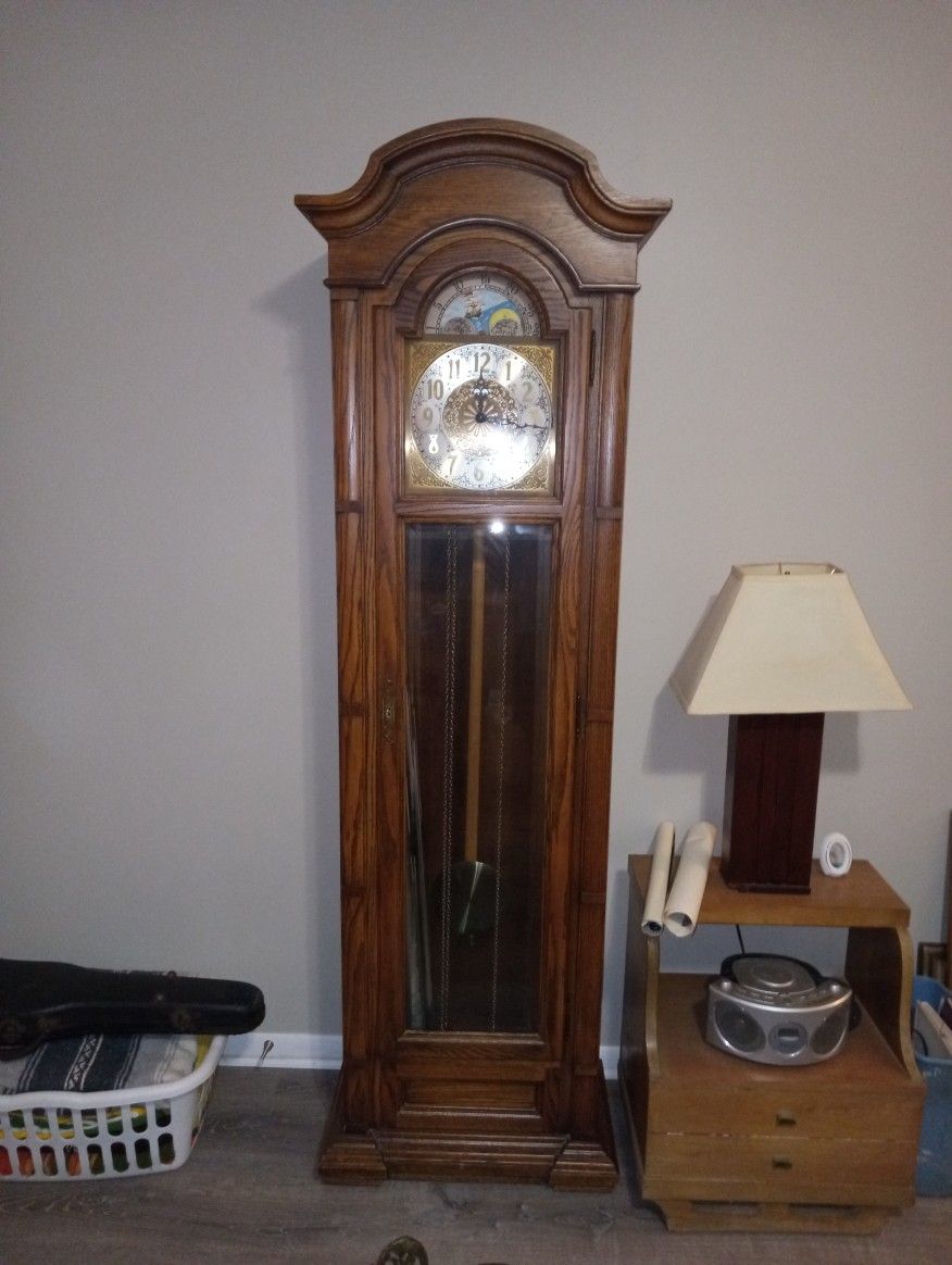 Grandfather Clock 7-Day Wind