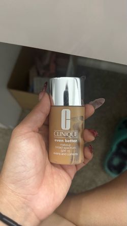 Clinique Foundation