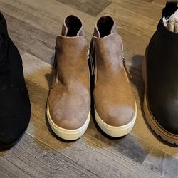 Girls Size 2 Shoes ( Two Of The Pairs Are Brand New )