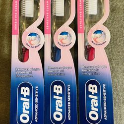 Oral-B Advanced Sensitive Toothbrushes