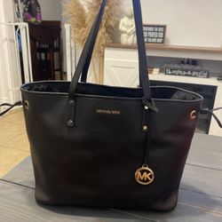 Michael Kors Large black Tote Purse 