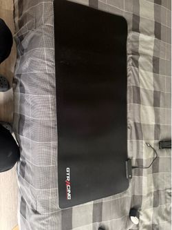 🖥️ FOR SALE – GTRACING RGB Gaming Mouse Pad 🖥️