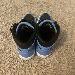 Jordan 1 University Blue Black size 8 men’s no box