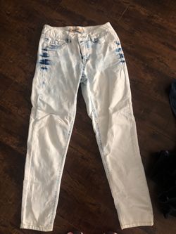 Women’s jeans