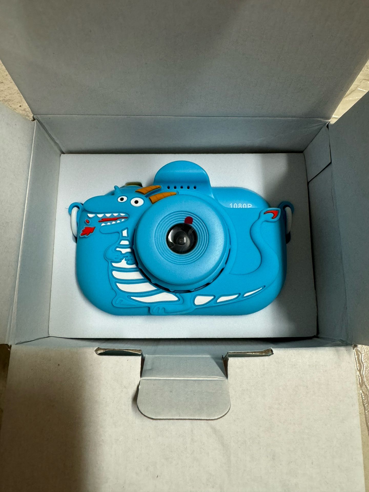 Kids Camera, 32MP HD Digital Camera. Take Photos And Record Video. 32MP HD Front & Rear Lens.