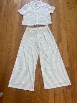 White 2 pc ladies pant set cover up