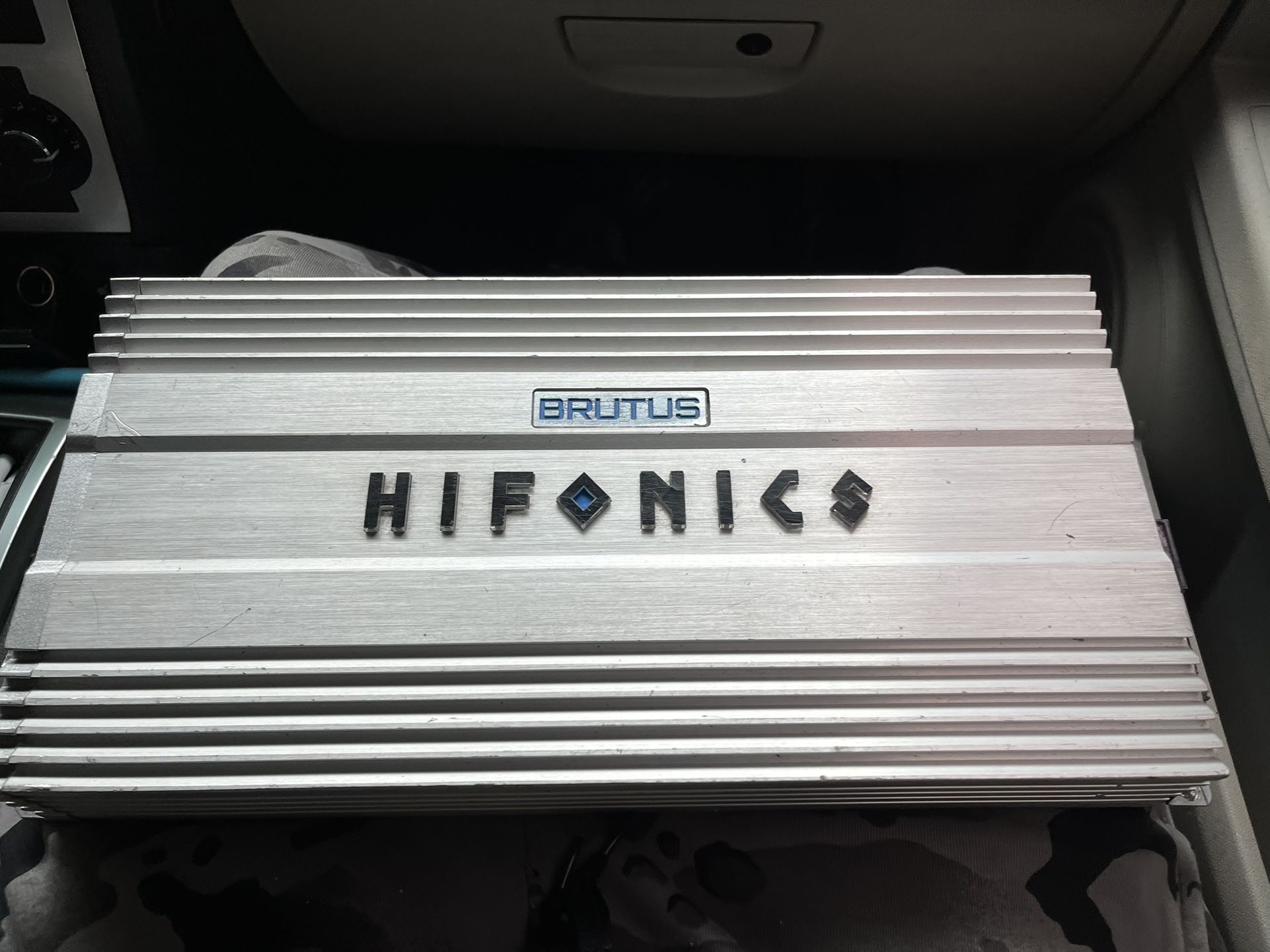 Hifonics Brutus Car Amp