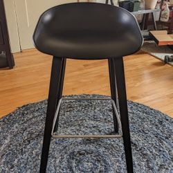 2 HAY the About A Stool 32