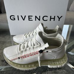 Authentic Givenchy Women’s Spectre Sneakers 38