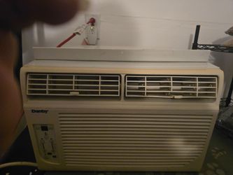 8,000 BTU Danby Window A/C Unit