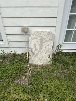 Marble piece 1ft 9in X 2ft 8in