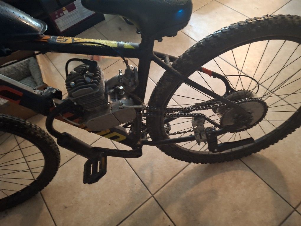 Schw Motorbike 2-stroke 60cc Max 35 Mph