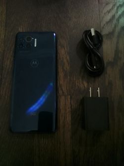 Locked (No Service) 2024 Moto G Cell Phone